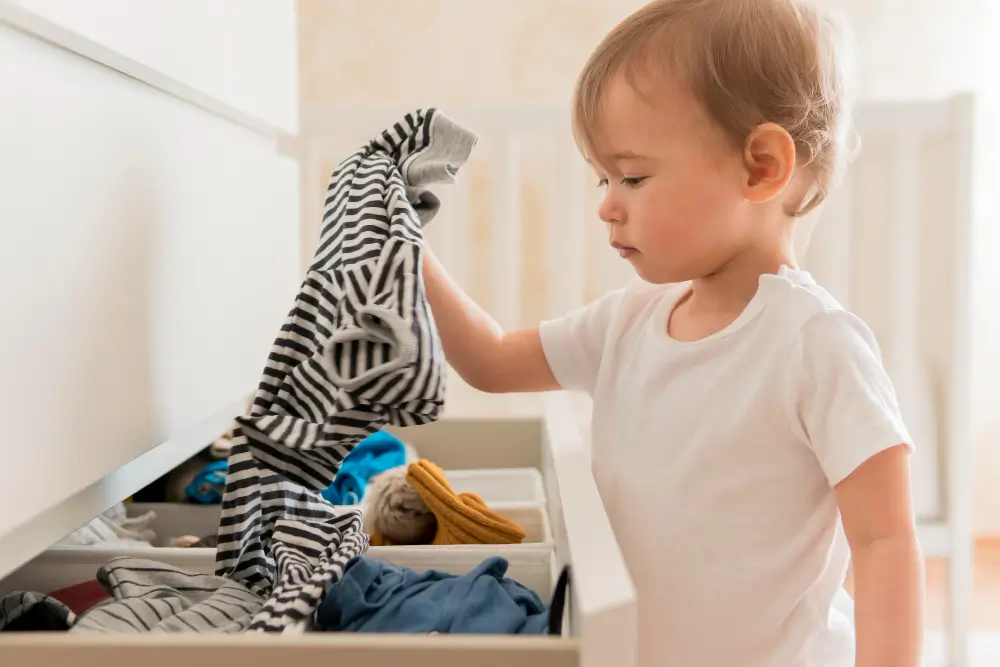 Erken Yaşta Sorumluluk Alan Çocuklar: Parentification Nedir online terapi
